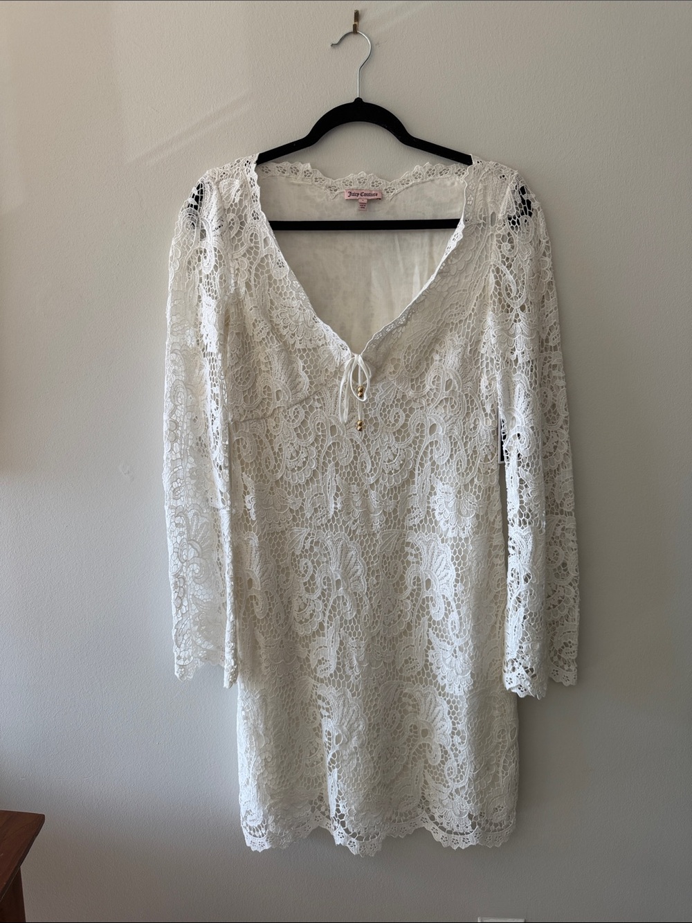 Juicy Couture White Lace Long-Sleeve V-Neck Dress